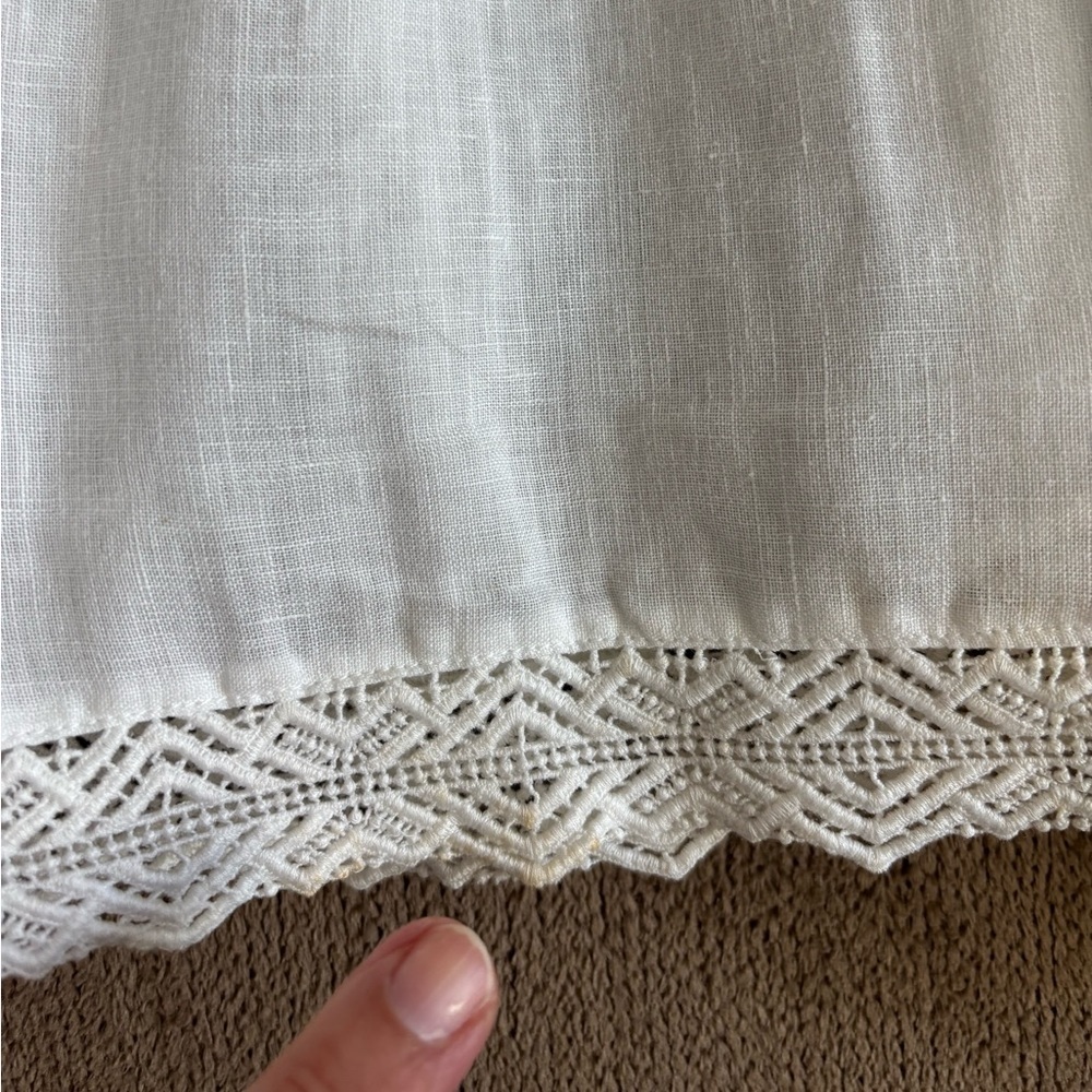 Sleeveless White Maxi Dress with Lace Trim - Picture 7 of 13